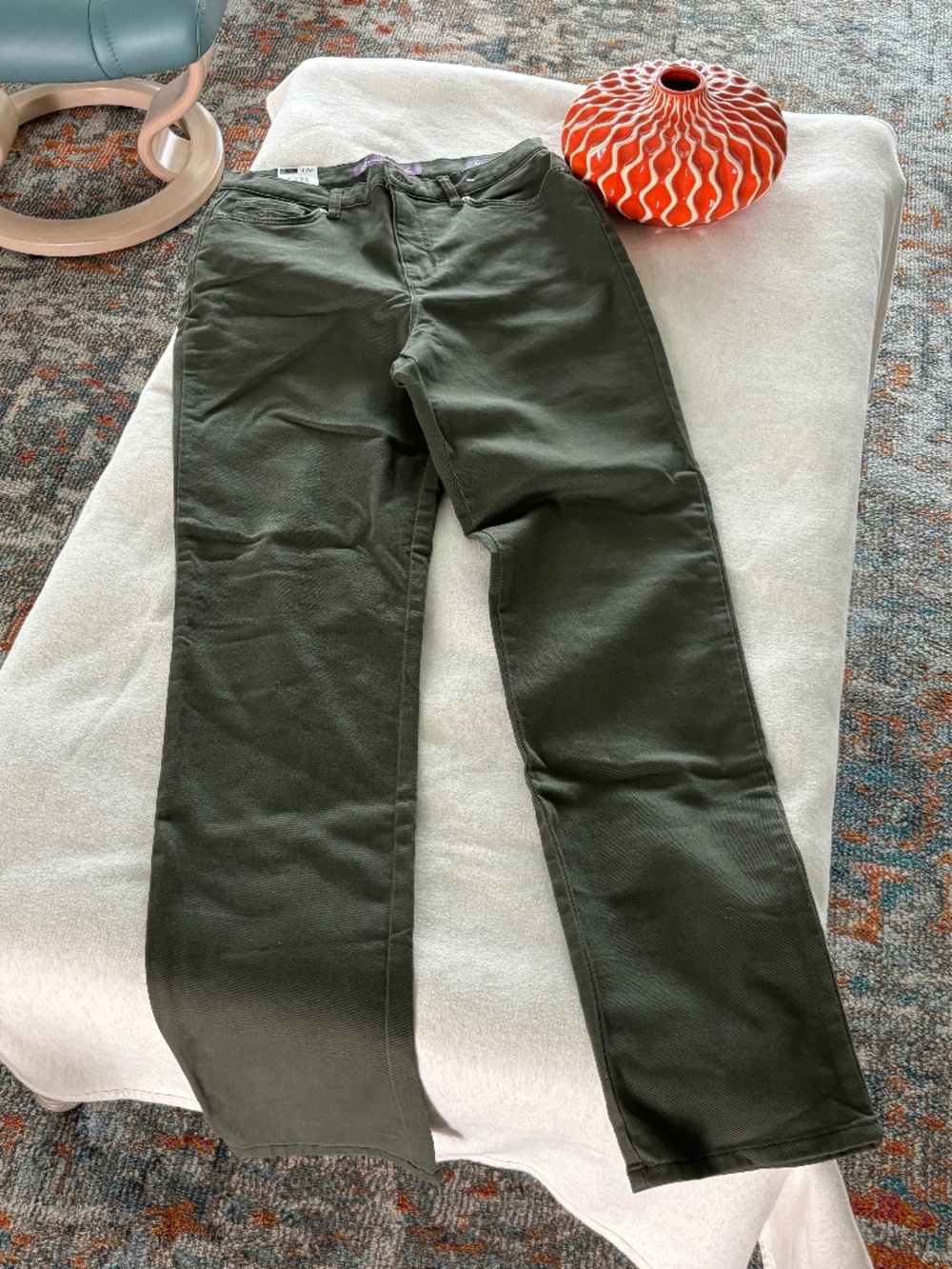 NWT Gloria Vanderbilt Olive Green High Rise Jean 8 Tall